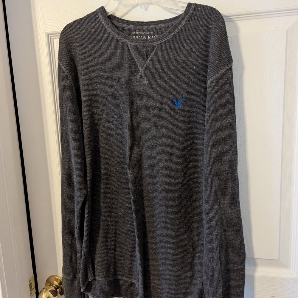 Men's dark gray thermal long sleeve shirt, size Lg, $12.